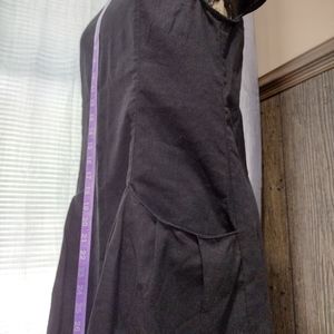 Linen dress with side pockets